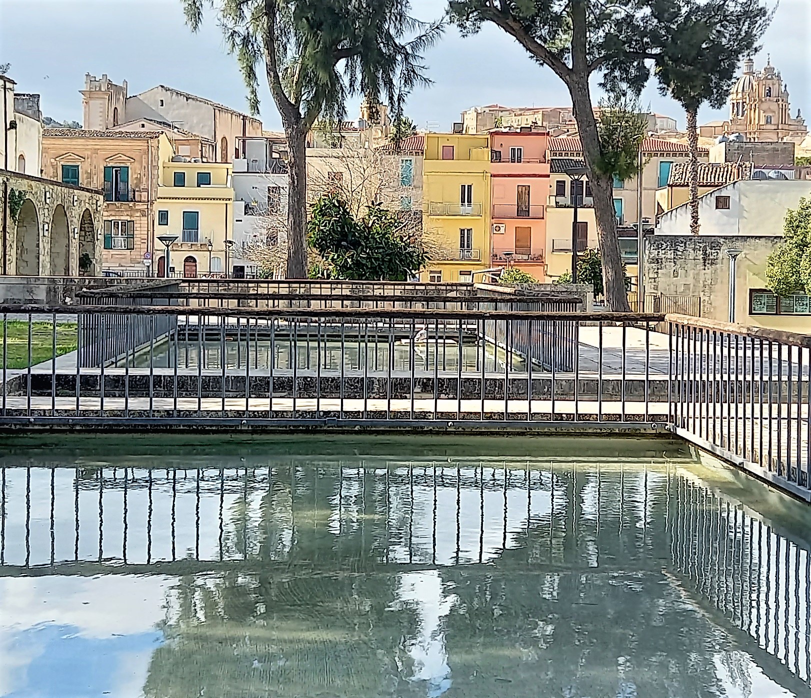 specchi d'acqua giardino ibla visionaria ragusa sicily needs love verde urbano