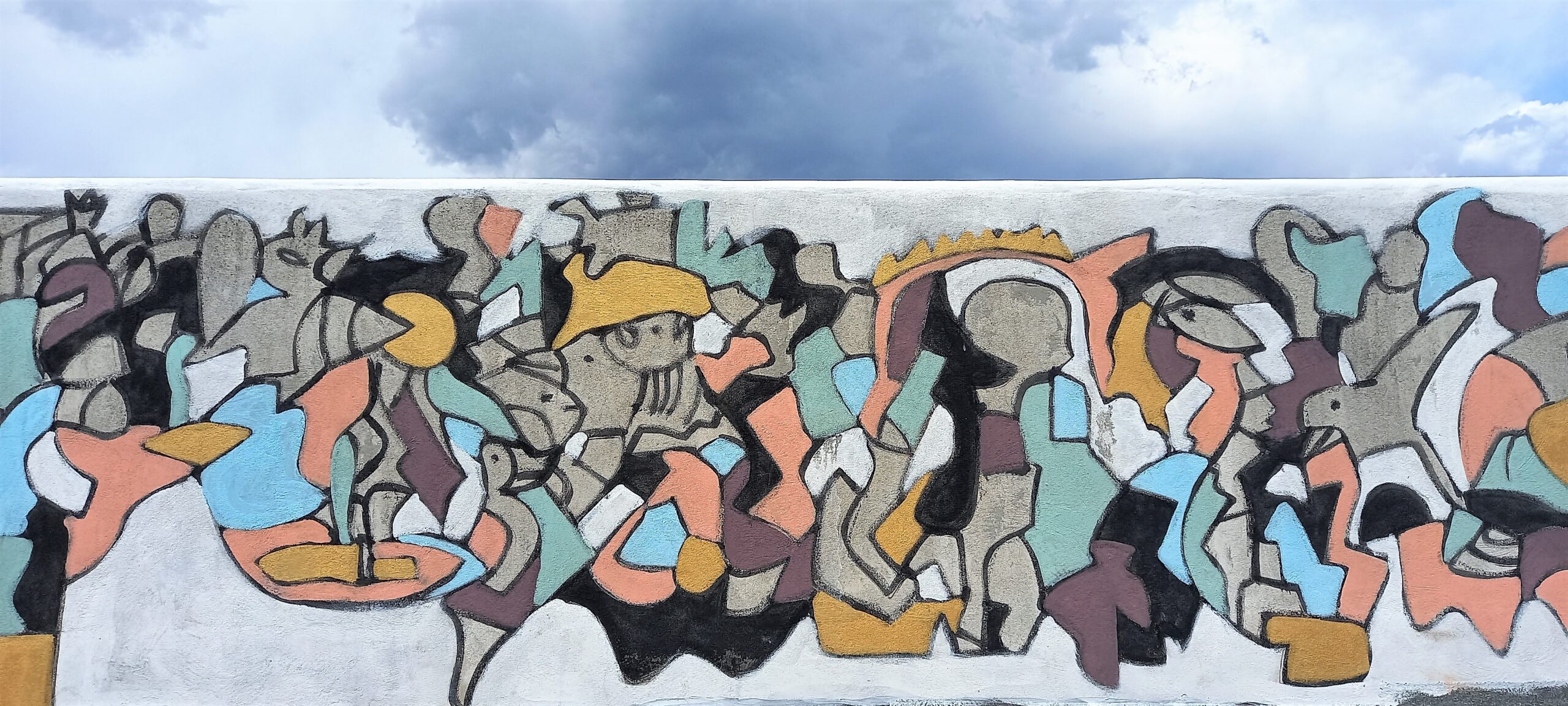 2 algorithmes de peintures murales de la paix par l'artiste sicilien cortile delle nevi